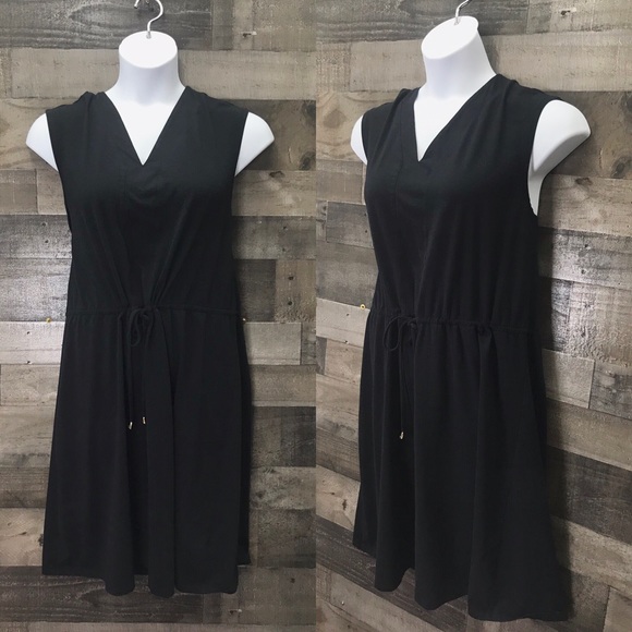 Isaac Mizrahi Dresses & Skirts - Isaac Mizrahi Black Drawstring Sleeveless Dress